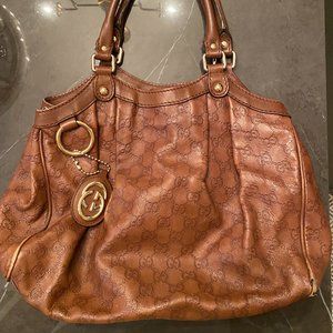 Gucci GG Sukey Medium Tote Bag